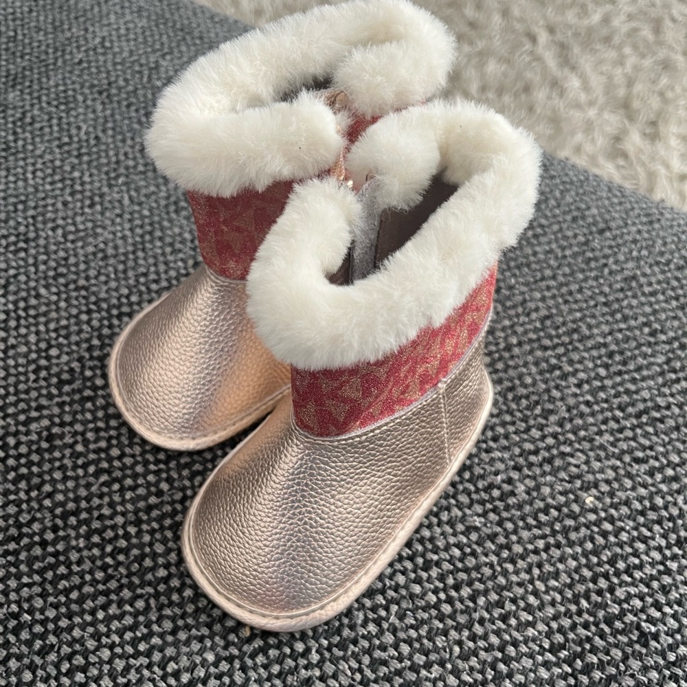 metallic bronze ankle MK logo booties